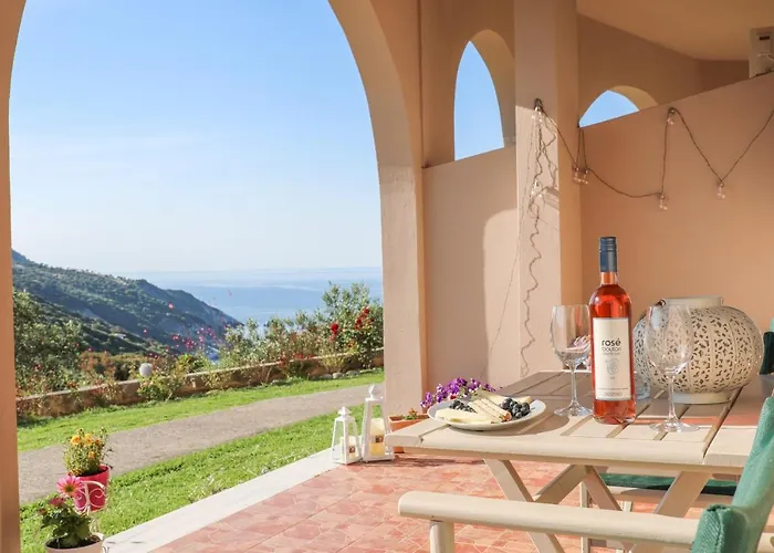 Tramontana House2 Apartment